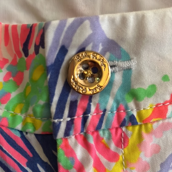 Lilly Pulitzer shorts - Picture 2 of 8